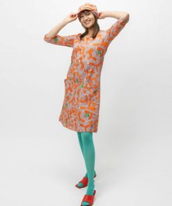 Kaikki vaatteet ja asusteet Kiva Collegemekko | Makeita Sano Reponen | Latte | Vaatteet